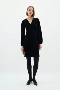 InWear BrynnIW Goriel velur Wrap Kjole* Kjoler