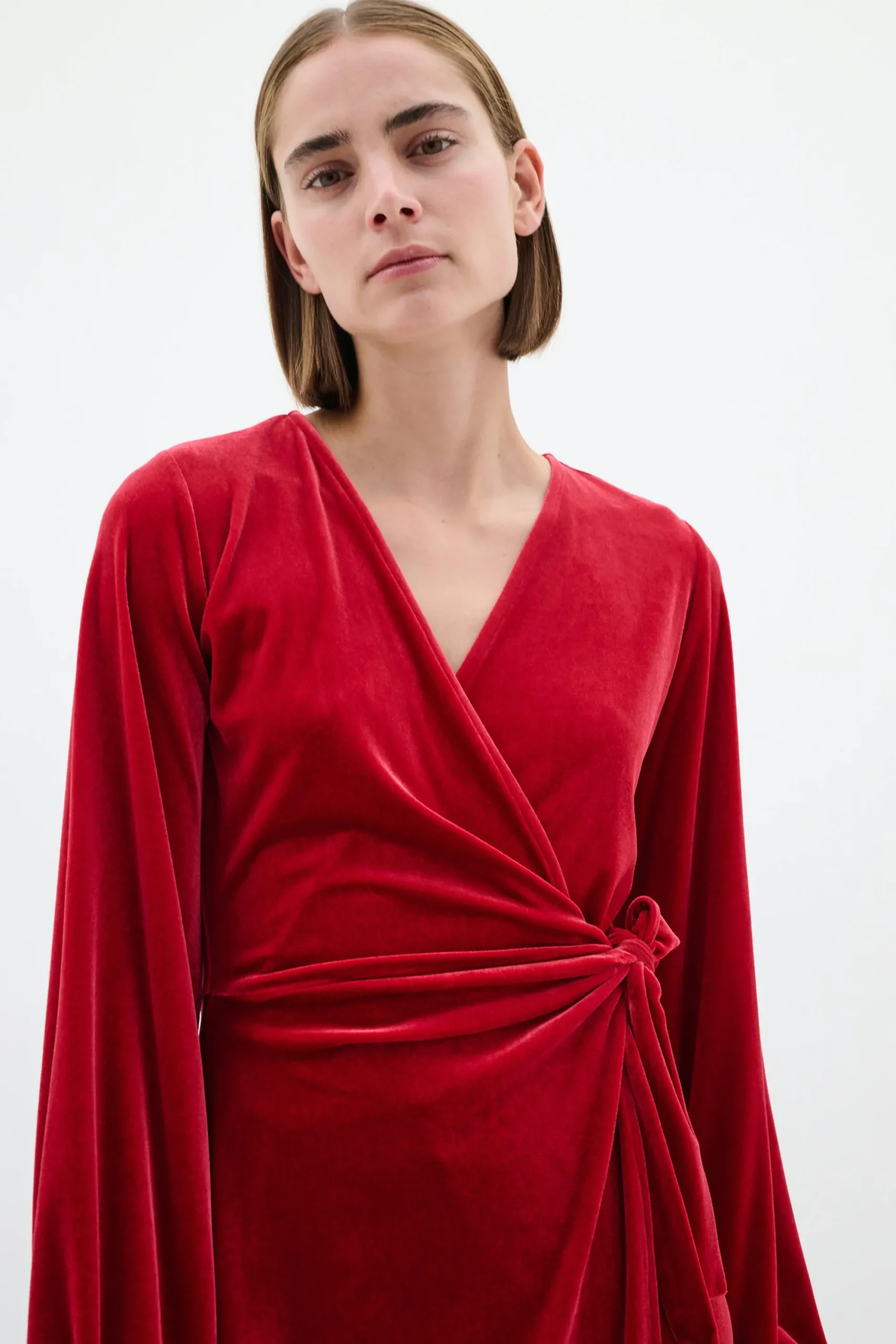 InWear BrynnIW Goriel velur Wrap Kjole* Kjoler