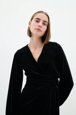 InWear BrynnIW Goriel velur Wrap Kjole* Kjoler